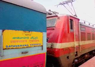 satavahana express 24102017 3